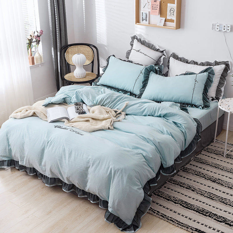 Princess Lace Duvet Bedding - Premium Comforter from The Luxury Pillow - Just $169.99! Shop now at The Luxury Pillow